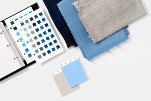 FHIC300-pantone-fashion-home-interiors-single-desktop-binder-210-new-colors-cotton-planner-lifestyle-1